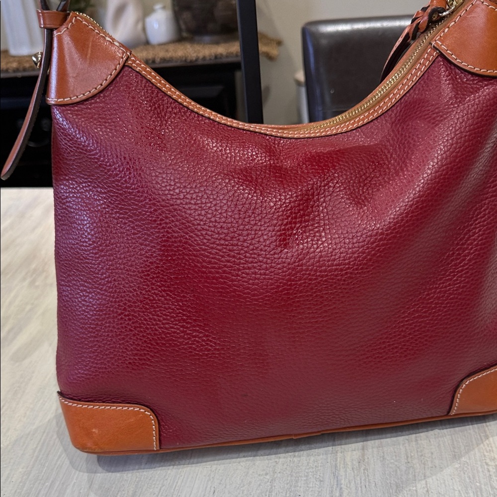 RARE Y2K Vintage Dooney & Bourke Red and Tan Pebbled Leather Hobo. EUC - Picture 6 of 16